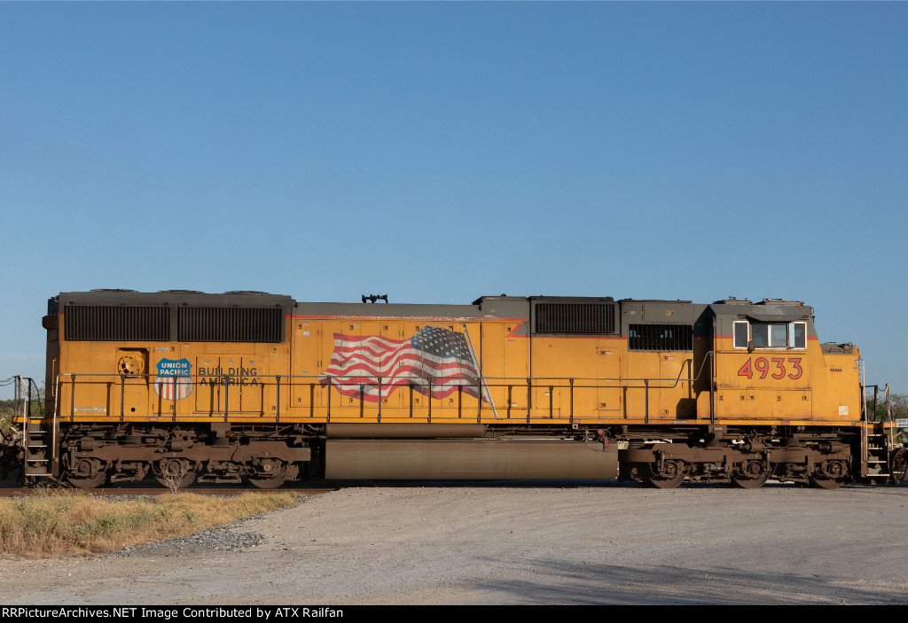 UP 4933